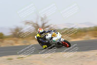 media/Apr-10-2022-SoCal Trackdays (Sun) [[f104b12566]]/Turn 3 Inside (1150am)/